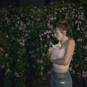 Welcome to my Poshmark closet🤎🤎🤎